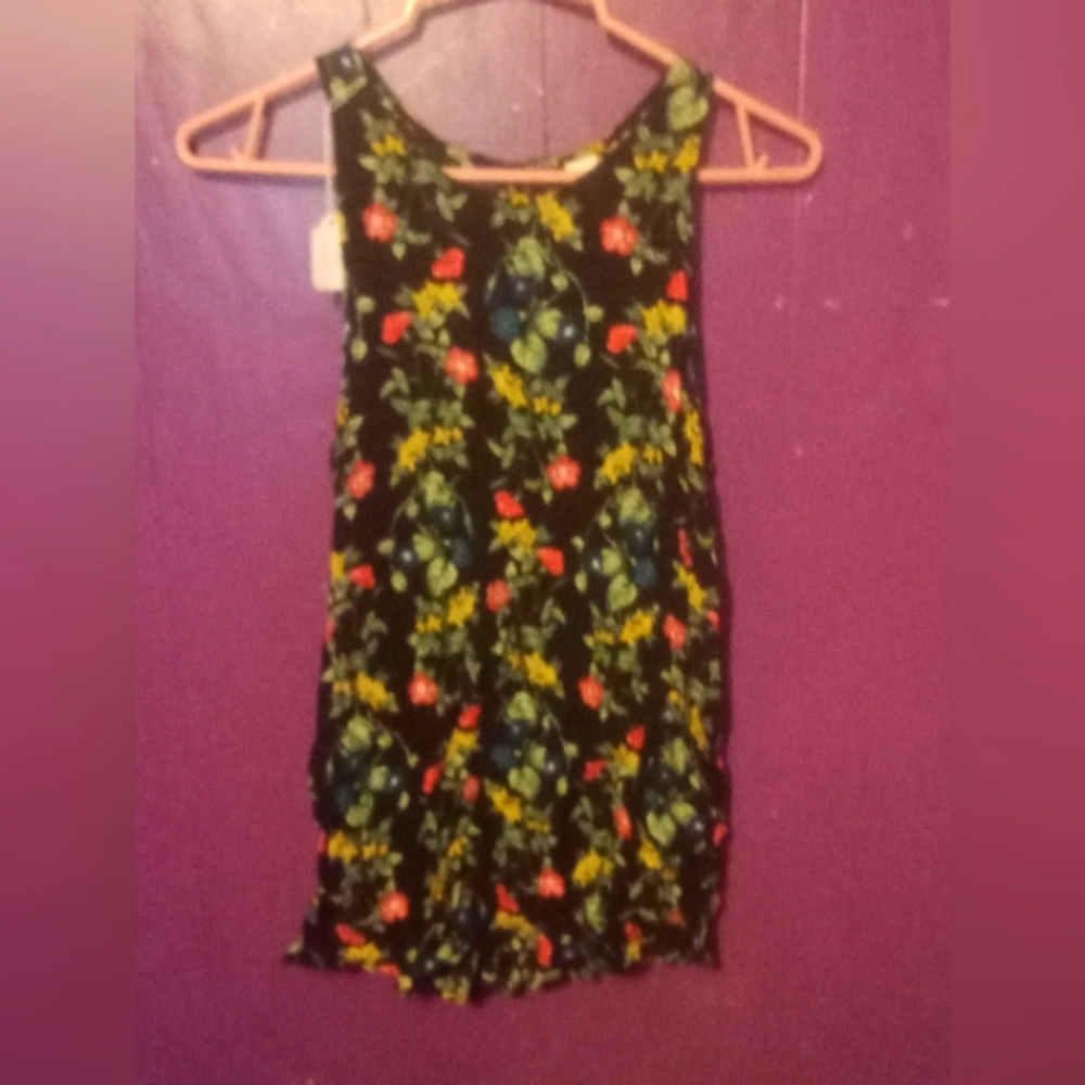 Floral tank top